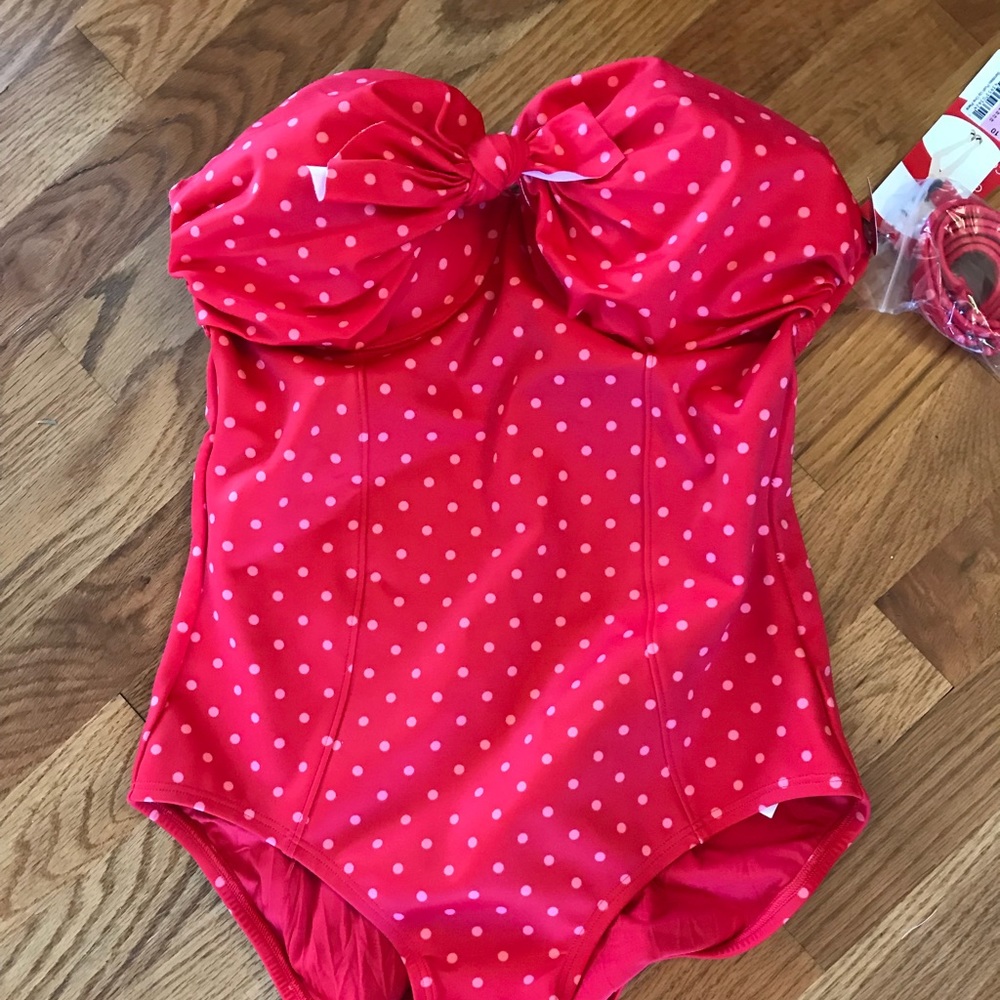Retro bandeau polka dot suit by Spanx